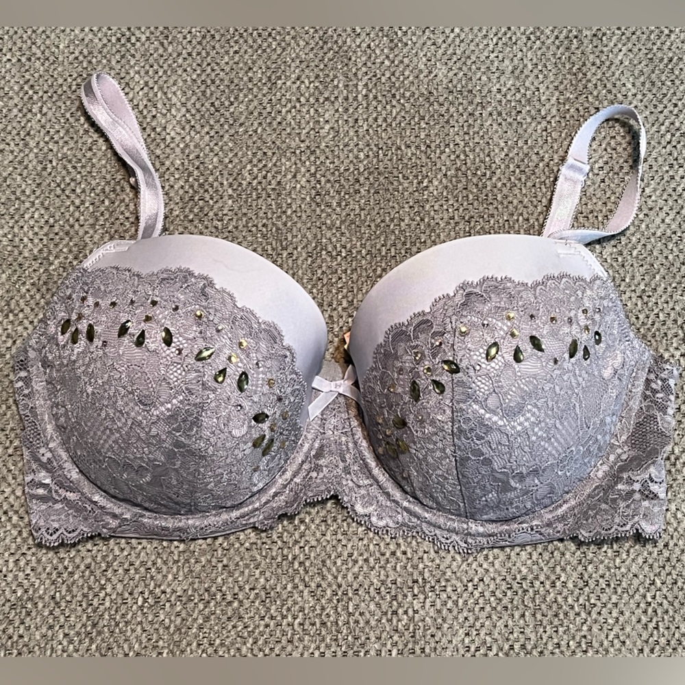 NWTS VS DREAM ANGELS Lined Demi 34DD‎